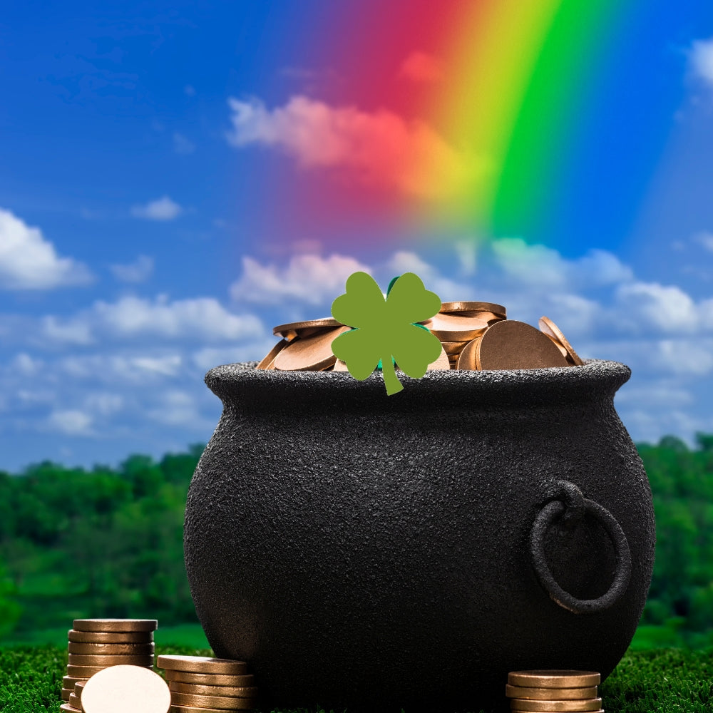 Precut glass shape of a 4 leaf clover in a pot of gold.