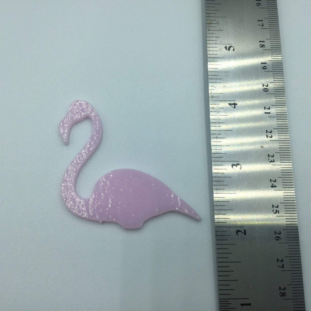 Precut glass shape of flamingo with size.